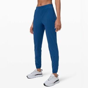 Lululemon adapted state jogger in regatta blue